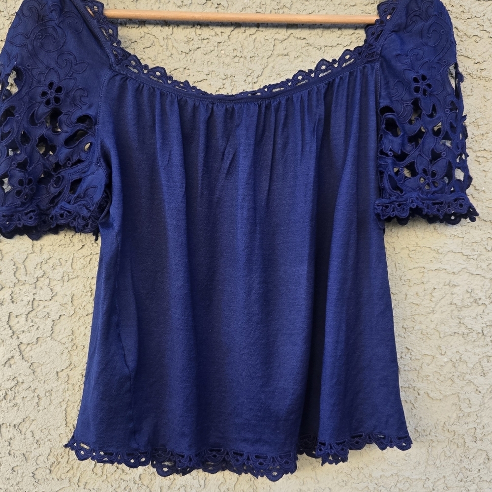 GUCCI Navy Blue Eyelet Blouse - Picture 8 of 9